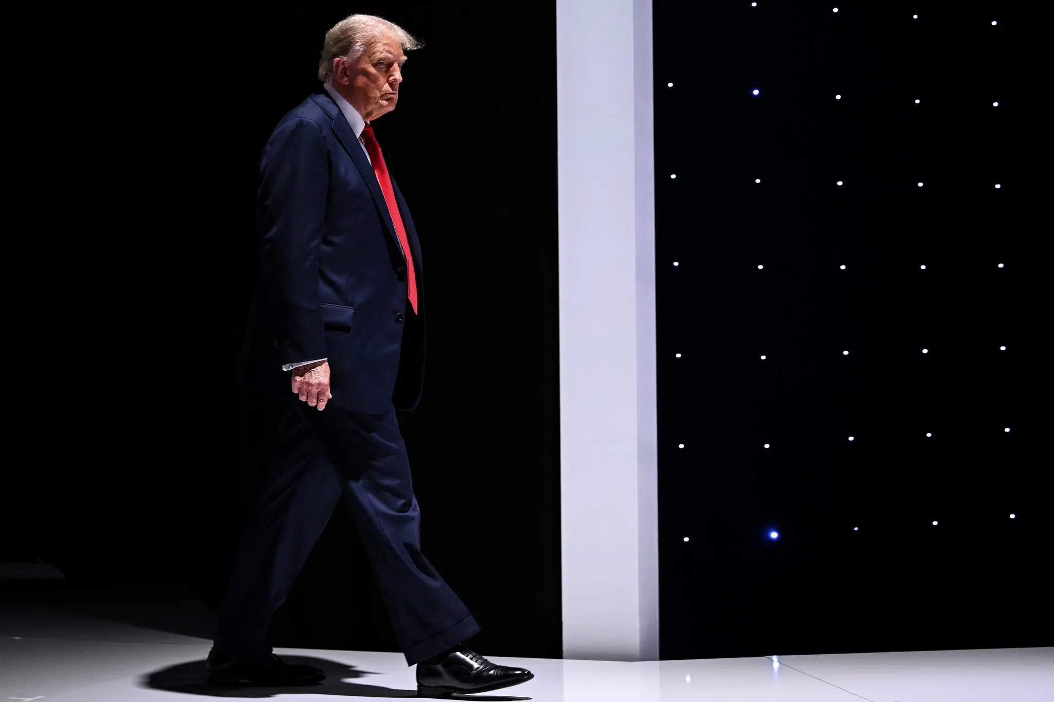 Одна з найгостріших проблем в Азії полягає в тому, як пан Трамп може посилити напруженість у відносинах з Китаєм, якщо його оберуть.